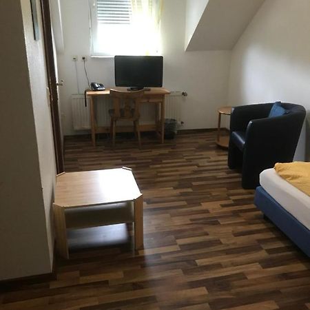 Hotel Kaufmann Rommerskirchen エクステリア 写真